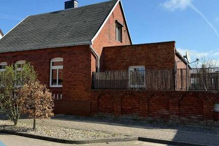 Haus Tangermünde Grobleben - 3 Zimmer, 113 m&sup2;, 179.000&euro; | Angebot:26308505