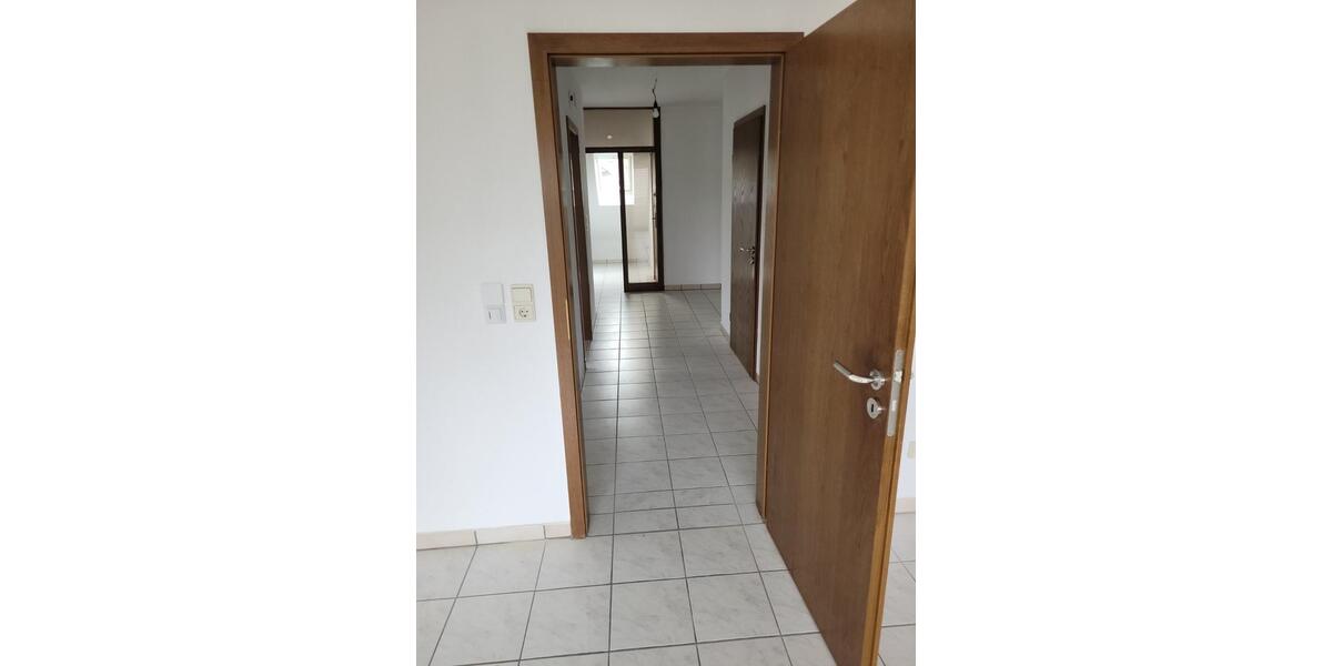 Etagenwohnung Dörpen - 4 Zimmer, 105 m&sup2;, 790&euro; | Angebot:25320535