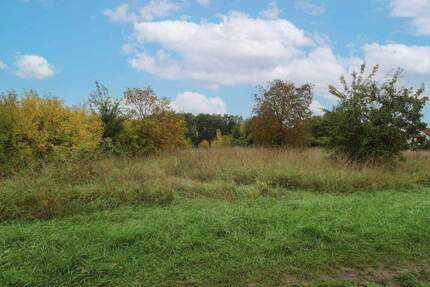 Grundstück Forchheim Reuth - 270.000&euro; | Angebot:25360867