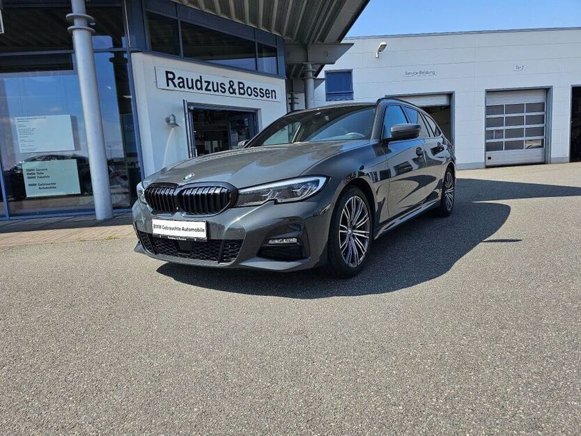 320