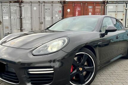 Porsche Panamera 133.100 km 41.500 € Berlin 13591