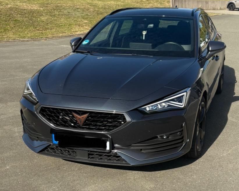 Cupra Leon 24.870 km 29.990 € Hof 95030