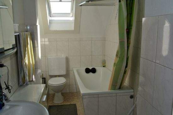 Etagenwohnung Mülheim an der Ruhr Speldorf - 2 Zimmer, 45 m&sup2;, 300&euro; | Angebot:24992115