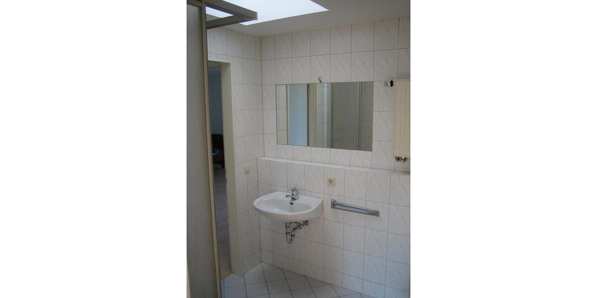 Dachgeschoßwohnung Leipzig Süd - 1.5 Zimmer, 43 m&sup2;, 125.000&euro; | Angebot:26828053