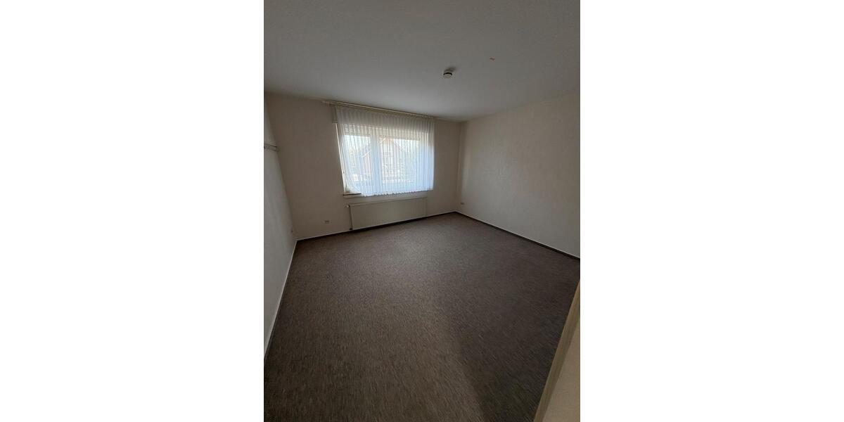 Einfamilienhaus Gütersloh Kattenstroth - 7 Zimmer, 220 m&sup2;, 2.400&euro; | Angebot:25358175