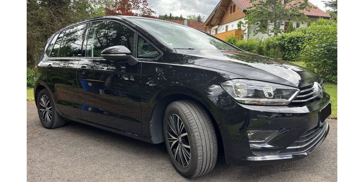 VW Golf Sportsvan 168.544 km 9.999 &euro; Wehingen 78564