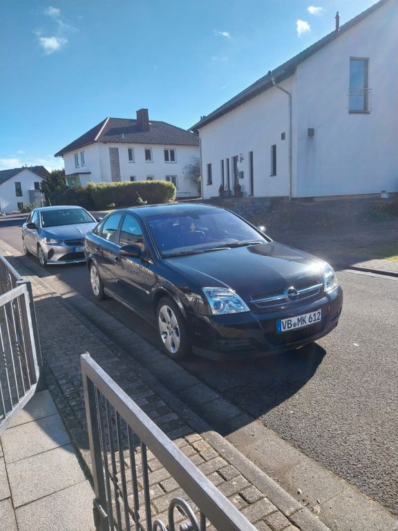 Opel Vectra 176.000 km 2.500 € Ulrichstein 35327