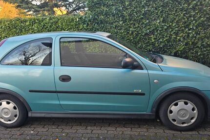 Opel Corsa 136.000 km 1.950 &euro; Kürnach 97273