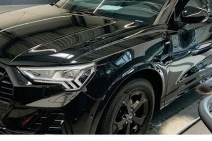 Audi Q3 77.007 km 29.479 &euro; Oldenburg 26135