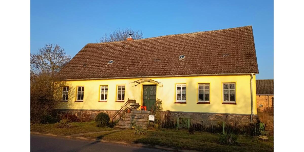 Bauernhaus, Landhaus Penkun - 5 Zimmer, 160 m&sup2;, 830&euro; | Angebot:25458984