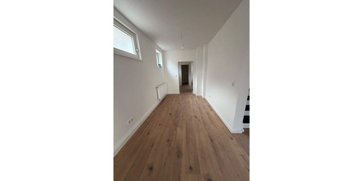 Kernsaniertes Haus in Schöner Lage 6 zimmer