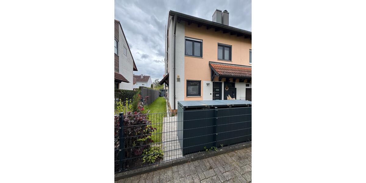 Doppelhaushälfte Roth - 4 Zimmer, 93 m&sup2;, 495.000&euro; | Angebot:27079042