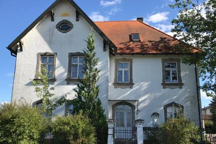 historische Villa (Massivbauweise) im Raum Bayreuth