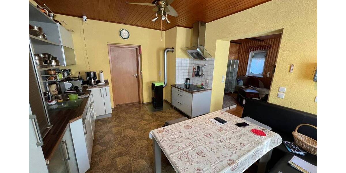 Einfamilienhaus Hildburghausen - 5 Zimmer, 150 m&sup2;, 182.000&euro; | Angebot:26189236