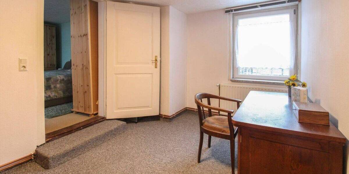 Mehrfamilienhaus, Wohnhaus Grabow - 9 Zimmer, 285 m&sup2;, 199.000&euro; | Angebot:26065278