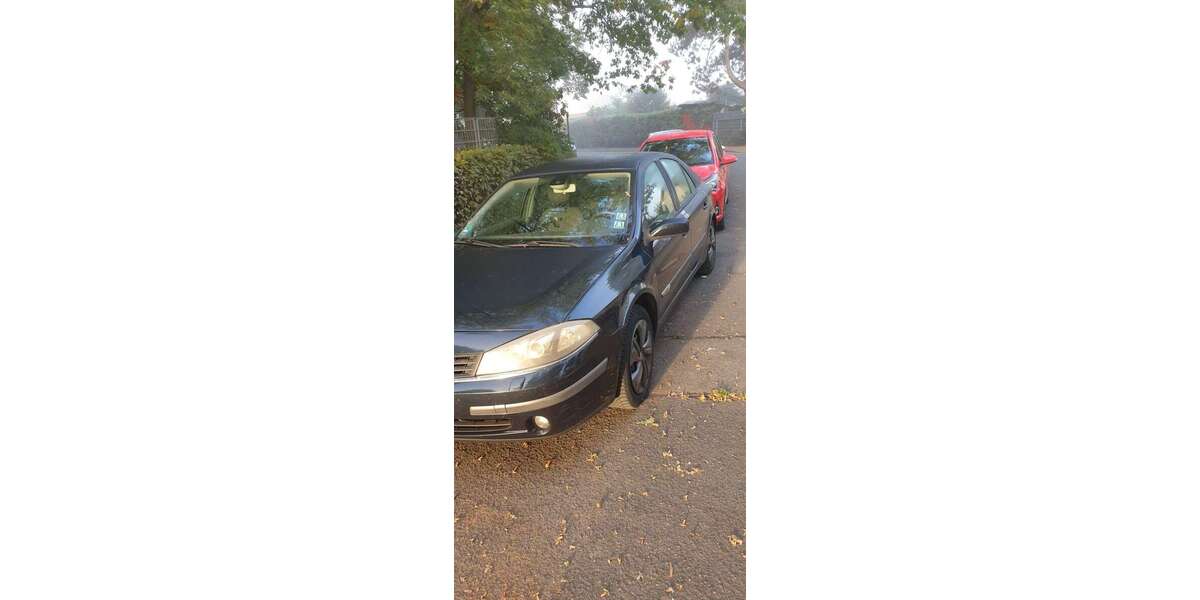 Renault Laguna 211.000 km 2.200 € Erlangen 91052