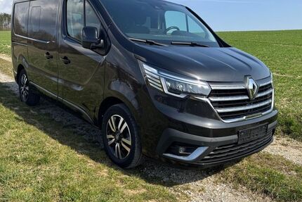 Renault Trafic 84.900 km 33.000 &euro; Walldürn 74731