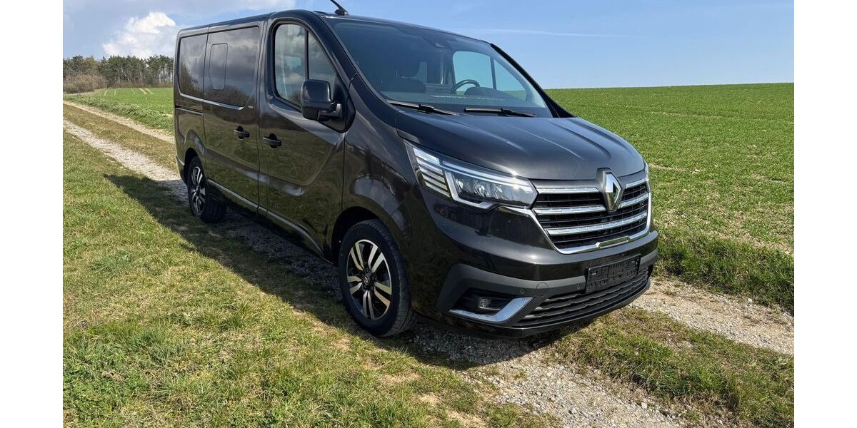 Renault Trafic 84.900 km 33.000 &euro; Walldürn 74731
