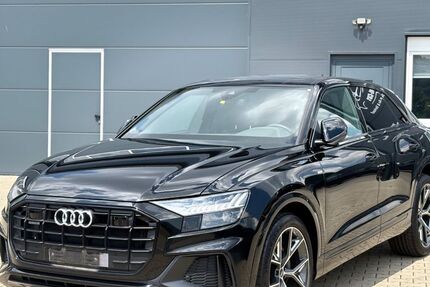 Audi Q8 323.100 km 42.500 &euro; Balgheim 78582
