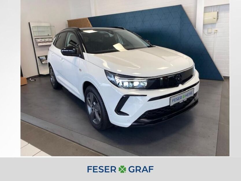 Opel Grandland (X) 30.365 km 26.990 € Köthen 06366