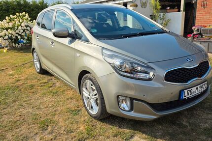 Kia Carens 150.000 km 7.200 &euro; Dalkendorf 17166