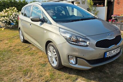 Kia Carens 150.000 km 7.700 &euro; Dalkendorf 17166
