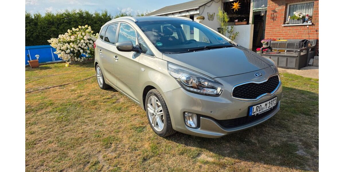 Kia Carens 150.000 km 7.700 &euro; Dalkendorf 17166