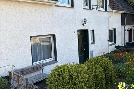 Haus Brilon - 6.5 Zimmer, 135 m&sup2;, 153.000&euro; | Angebot:26677380