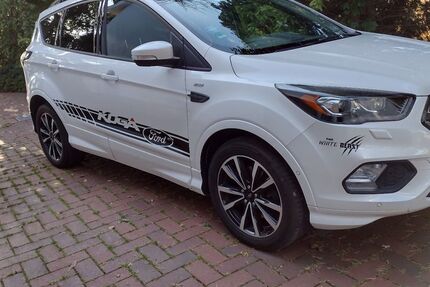 Ford Kuga 99.857 km 16.249 &euro; Petershagen 32469