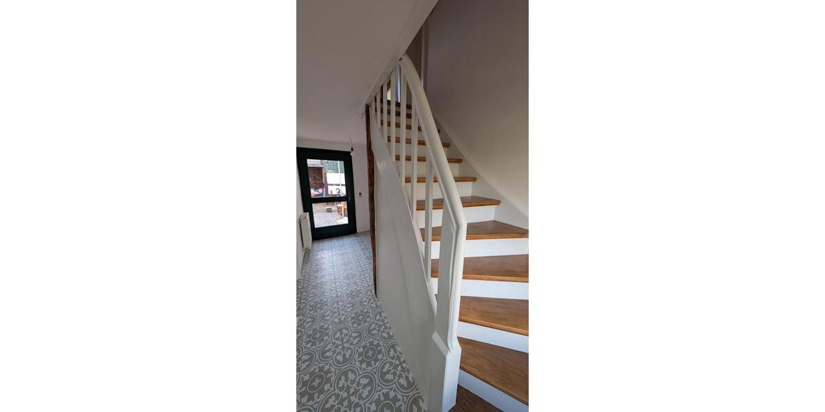 Einfamilienhaus Schleiden - 6 Zimmer, 180 m&sup2;, 1.600&euro; | Angebot:26135305