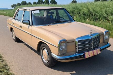 Mercedes-Benz 220 79.500 km 10.500 &euro; Titz 52445