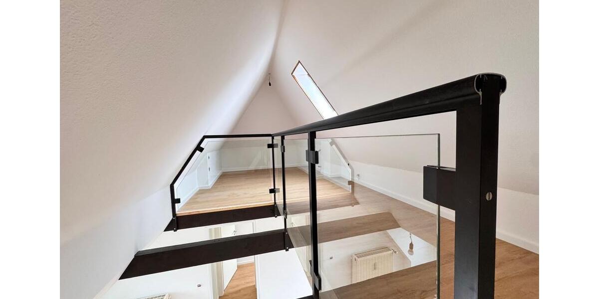 Dachgeschoßwohnung Osnabrück Eversburg - 2.5 Zimmer, 74 m&sup2;, 1.070&euro; | Angebot:26412727