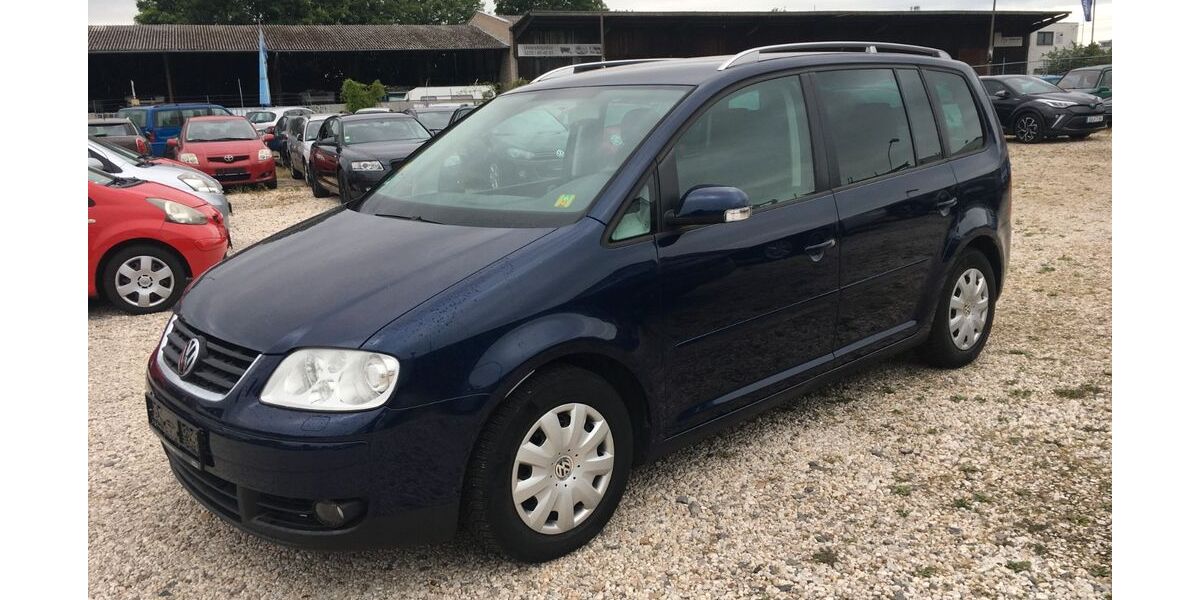 VW Touran 272.000 km 2.199 &euro; Bonn 53227
