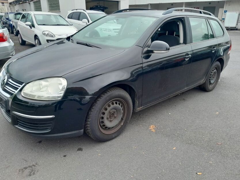 VW Golf 263.000 km 850 € Diez 65582