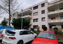 4,5 Zimmer Wohnung 114qm Balkon, Tiefgarage und Schwimmbad