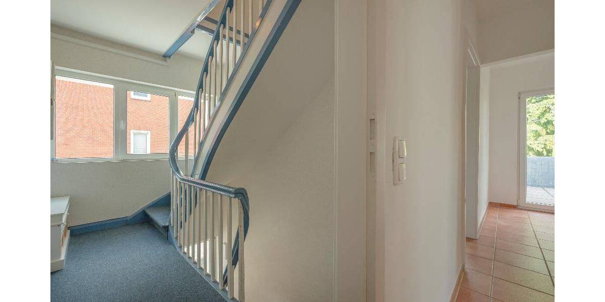 Mehrfamilienhaus, Wohnhaus Hamburg Rahlstedt - 9 Zimmer, 232 m&sup2;, 990.000&euro; | Angebot:26843853