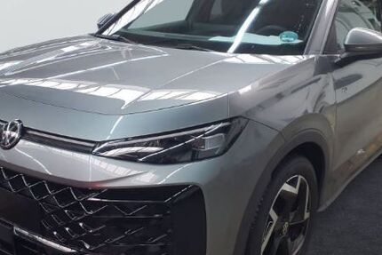 VW T-Roc 21.665 km 33.790 &euro; Duisburg 47178