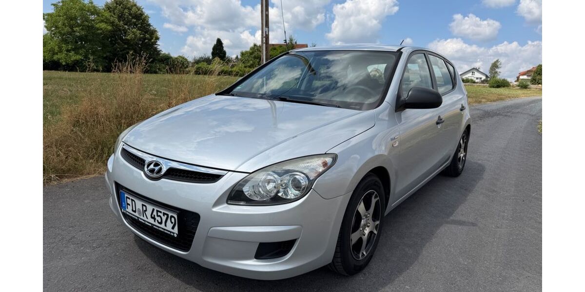 Hyundai i30 168.500 km 2.890 &euro; Flieden 36103