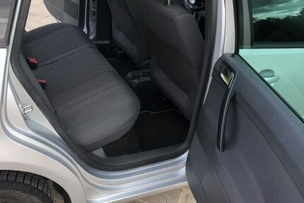 VW Polo 87.600 km 4.899 € Au am Rhein 76474