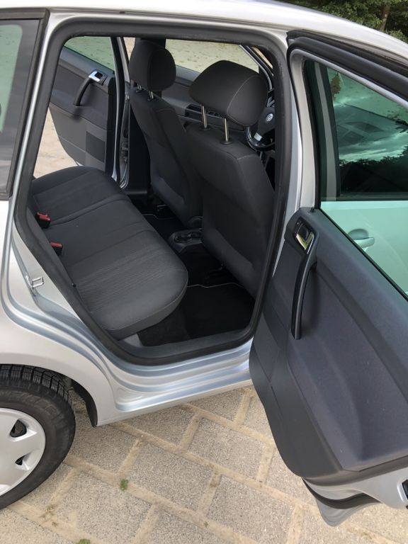 VW Polo 87.600 km 4.899 € Au am Rhein 76474