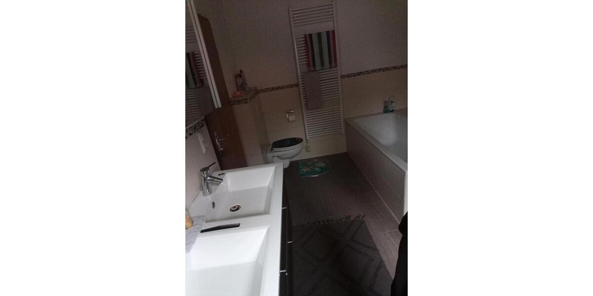 Einfamilienhaus Föritztal - 6 Zimmer, 110 m&sup2;, 125.000&euro; | Angebot:23137076