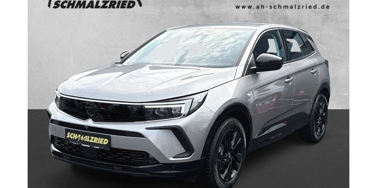 Opel Grandland (X) 20.981 km 24.970 &euro; Bremerhaven 27570