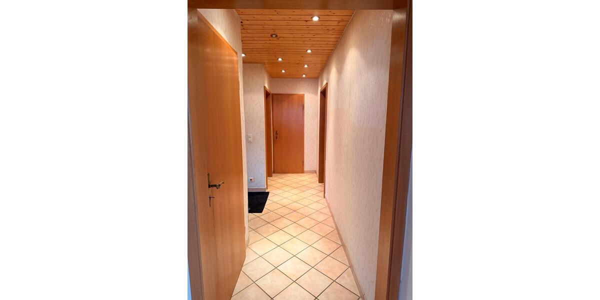 Einfamilienhaus Hohenstein - 5 Zimmer, 139 m&sup2;, 1.500&euro; | Angebot:26200887