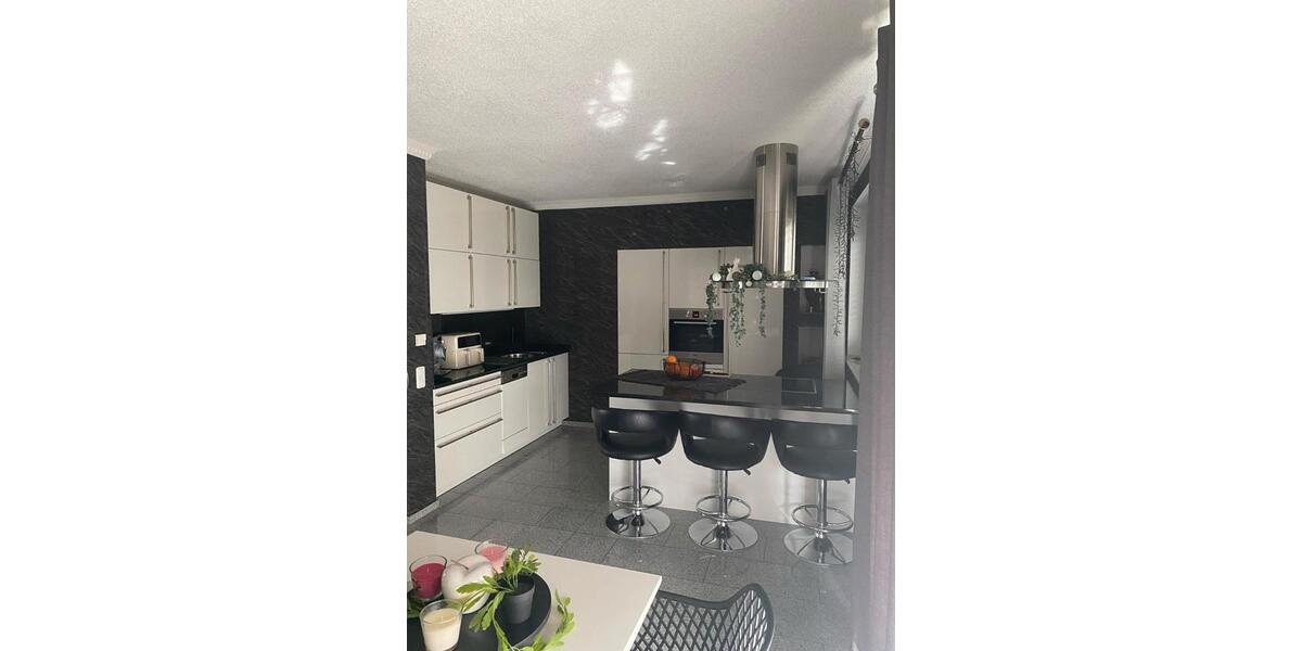 Einfamilienhaus Bitburg - 5 Zimmer, 124 m&sup2;, 840.000&euro; | Angebot:26771021