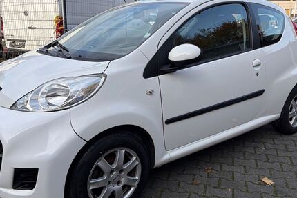 Peugeot 107 95.000 km 3.350 € gelsenkirchen 45881