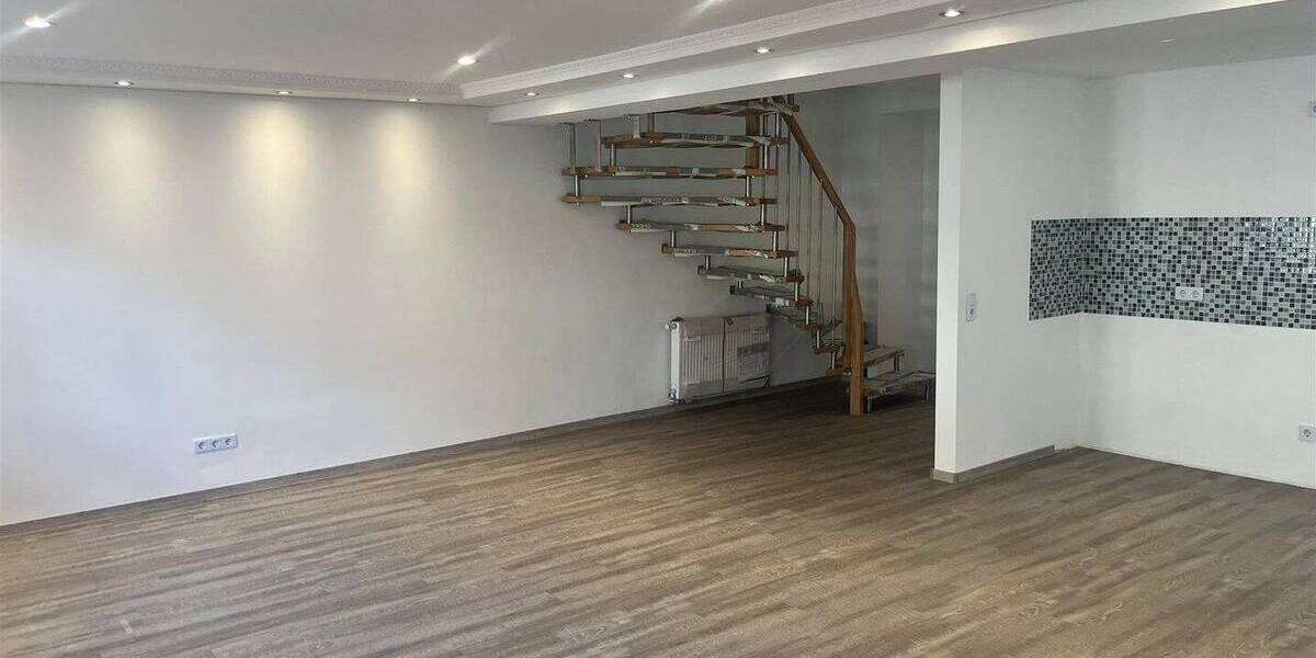 Mehrfamilienhaus, Wohnhaus Hardheim - 6 Zimmer, 180 m&sup2;, 385.000&euro; | Angebot:25706815