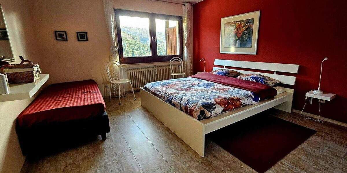 Etagenwohnung Schmallenberg Nordenau - 3 Zimmer, 74 m&sup2;, 140.000&euro; | Angebot:25659230