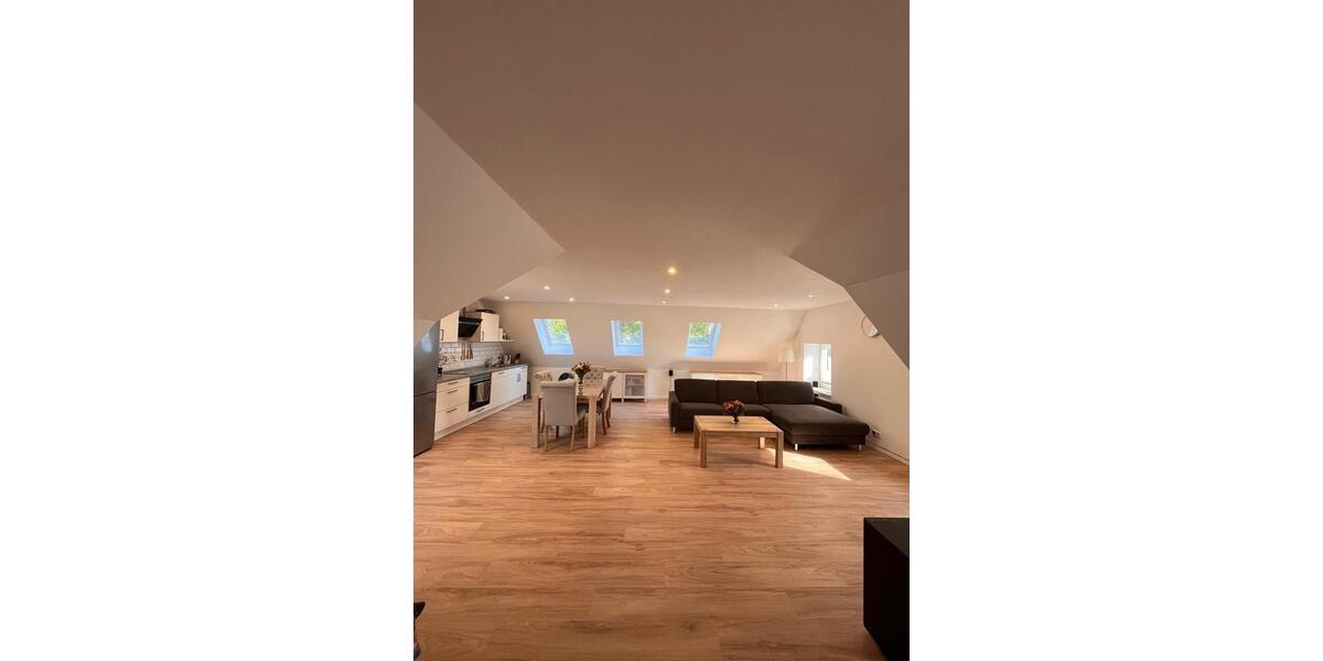 Helle, offen geschnittene Wohnung mit Energieeffizienz A+ 2.5 zimmer