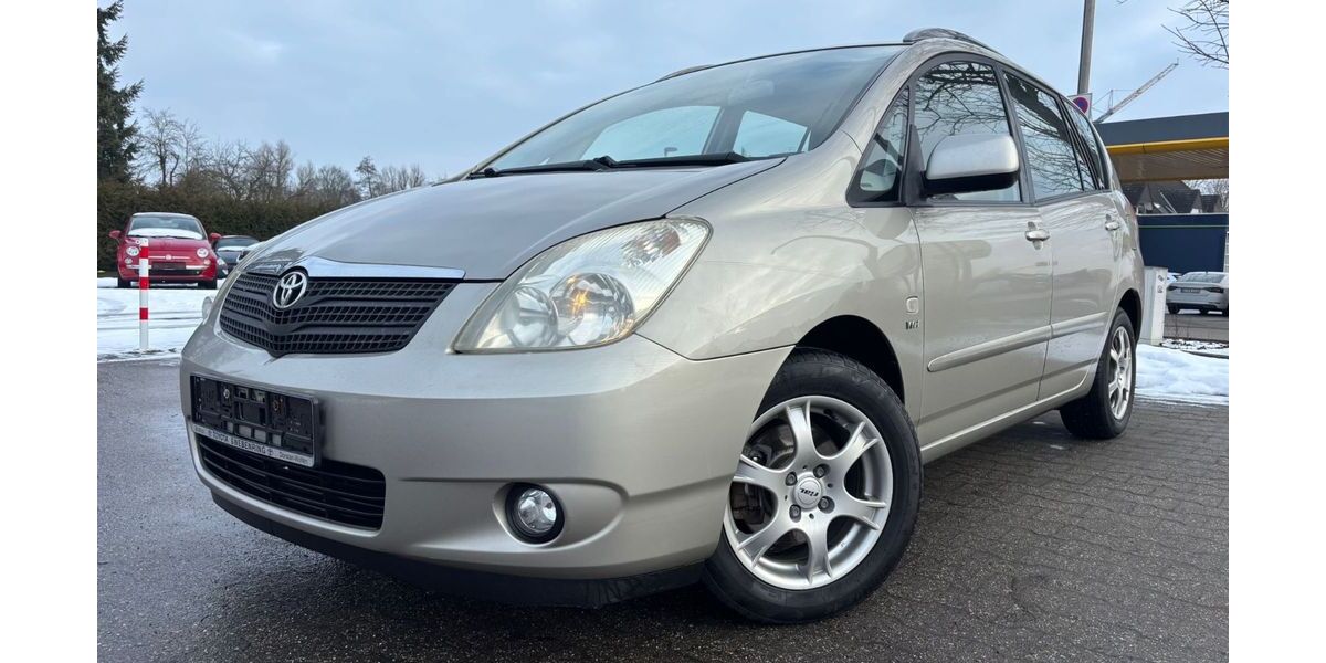 Toyota Corolla Verso 116.605 km 3.980 &euro; Warendorf 48231