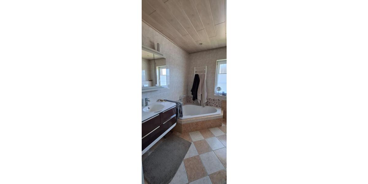 Bungalow Burg (Dithmarschen) - 5 Zimmer, 110 m&sup2;, 469.000&euro; | Angebot:26959456